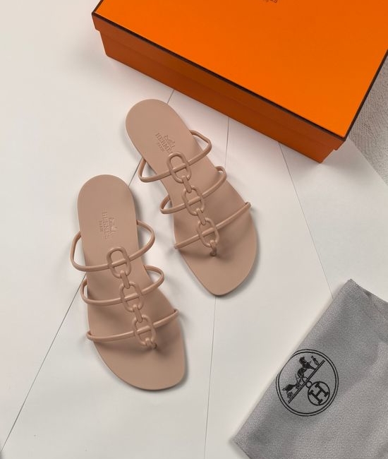 Hermes Chain Decorated Thong Flip Flops with Shiny Sole