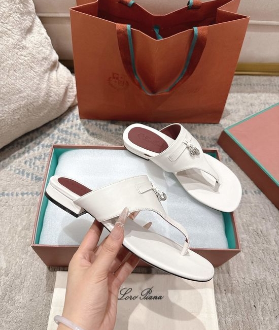Loro Piana Premium Sheepskin Soft Sole Casual Slides