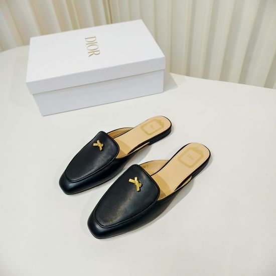 Christian Dior CD Bow Decor Leather Mules With Soft Insole