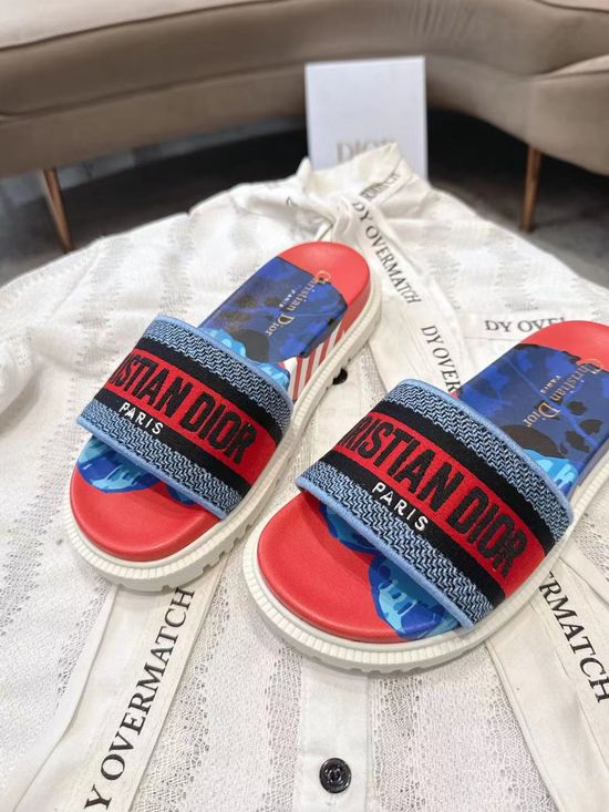 Christian Dior Embroidered Thick Sole Casual Slide Sandals