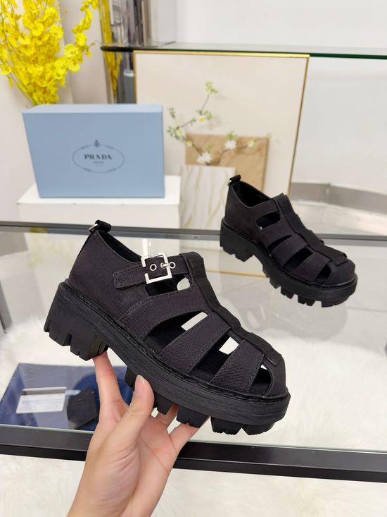 Prada Non-slip Platform Roman Sandals for Casual Outdoor Wear