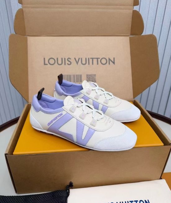 Louis Vuitton LV Vintage Style Leather Laced Comfortable Sneakers