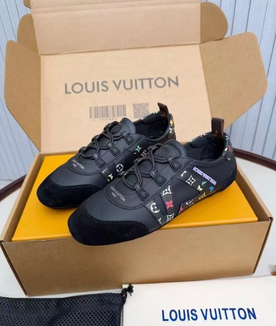 Louis Vuitton LV Vintage Style Leather Laced Comfortable Sneakers