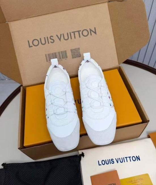 Louis Vuitton LV Vintage Style Leather Laced Comfortable Sneakers
