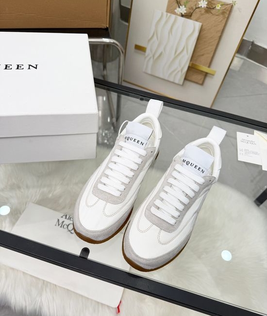 McQueen Classic Casual Comfortable Couple Training Shoes