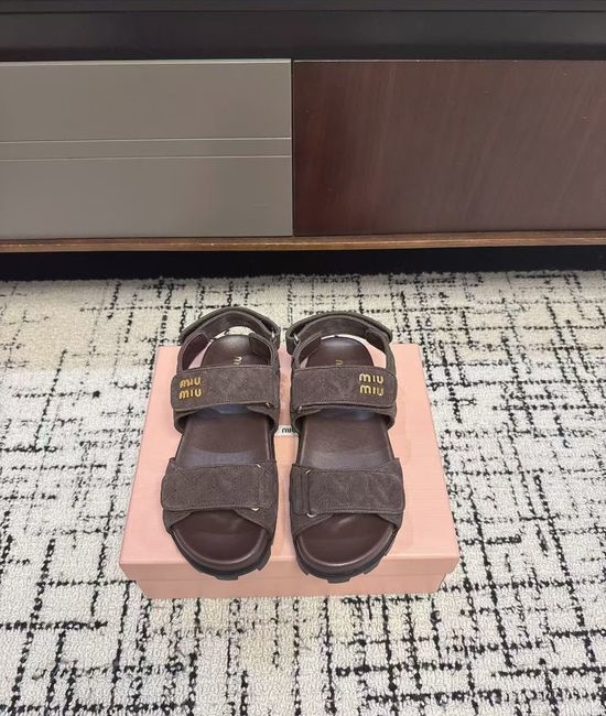 Miu Miu Soft Suede Comfort Elegant Casual Sandals