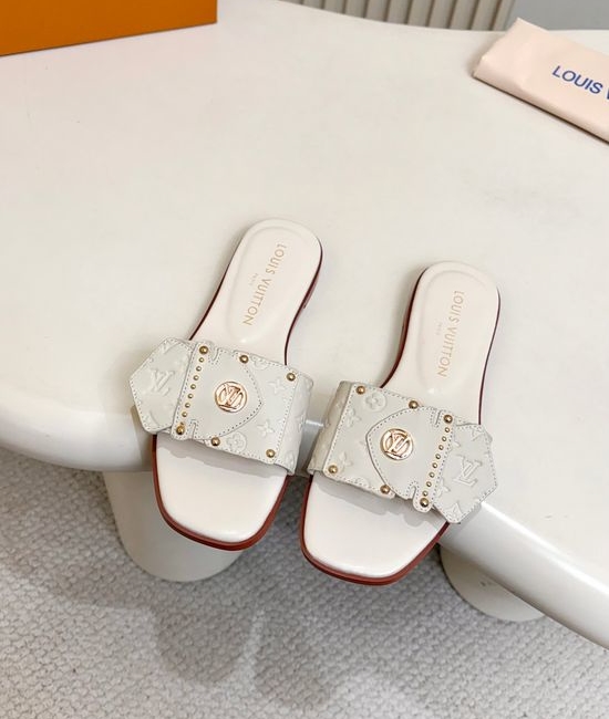 Louis Vuitton LV Embossed Pattern Flat Mules Rivet Decor Leather Shoes