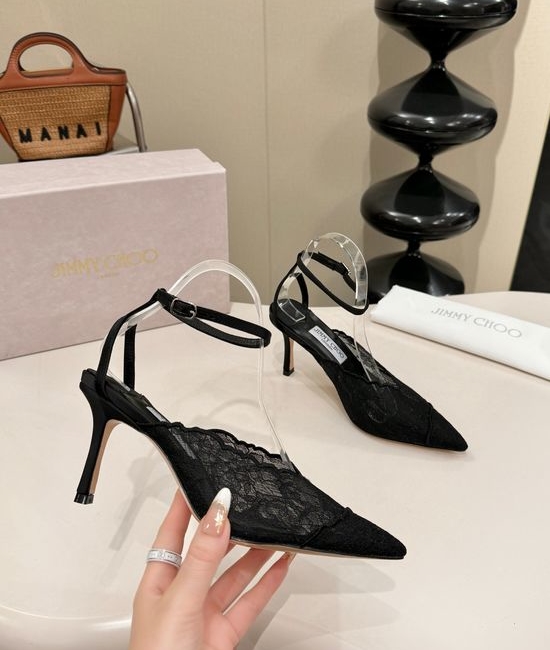 Jimmy Choo Lace Upper Sheepskin Lined Leather Sole Heels