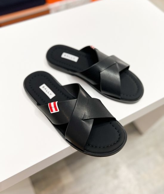 Burberry Premium Cowhide Slides with Soft Non-slip Outsole