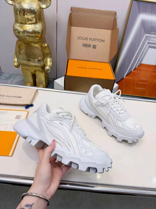Louis Vuitton Spliced Upper Non-slip Comfortable Outdoor Casual Sneakers