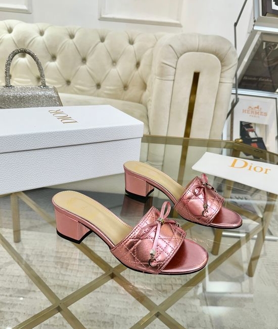 Christian Dior CD Embroidered Bow Decor Leather Slippers with Hardware Accent