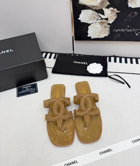 Chanel Logo Decor Leather Slip On Thong Sandals