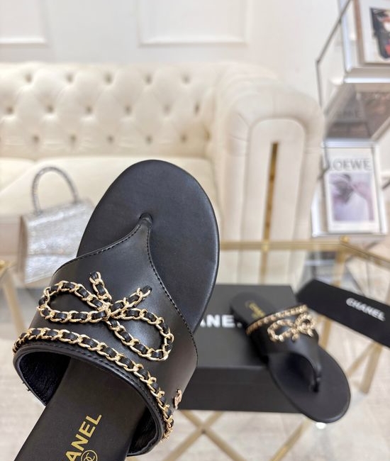 Chanel Bow Chain Decor Flat Thong Casual Sandals