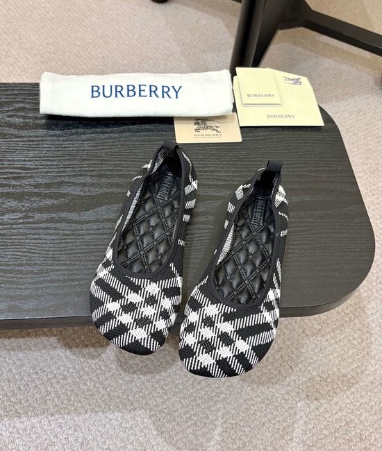 Burberry Plaid Pattern Quilted Insole Ballet Flats With Embossed Sole