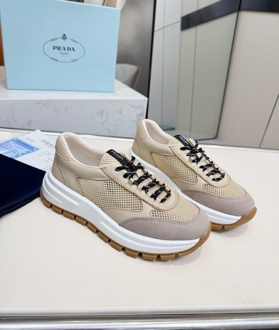 Prada Classic Premium Leather Casual Versatile Daily Sneakers