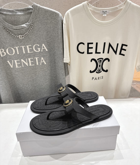 Versace Elegant Logo Casual Flat Flip Flops for Daily Wear