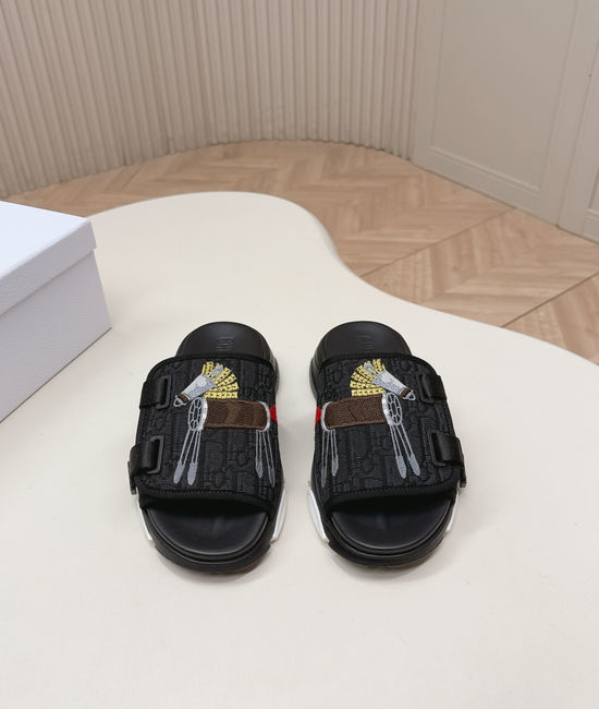 Christian Dior CD Premium Embroidery Comfortable Flat Slide Sandals