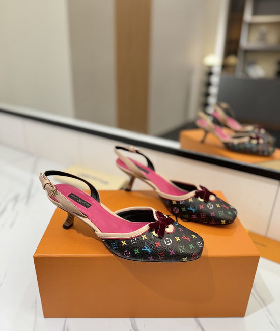 Louis Vuitton LV Elegant Open-Toe Sandals with Premium Materials and Custom Heel