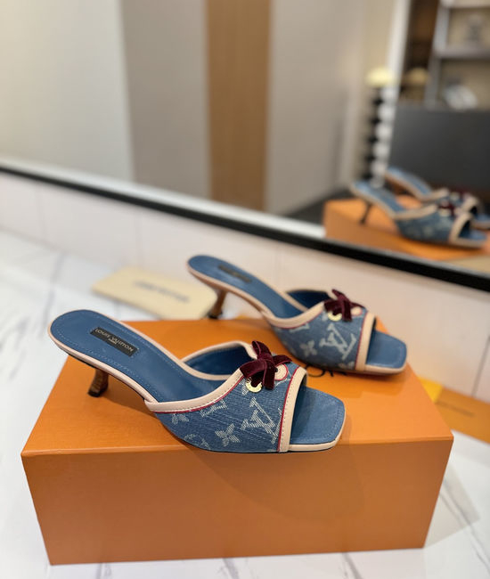 Louis Vuitton LV Elegant Open-Toe Sandals with Premium Materials and Custom Heel