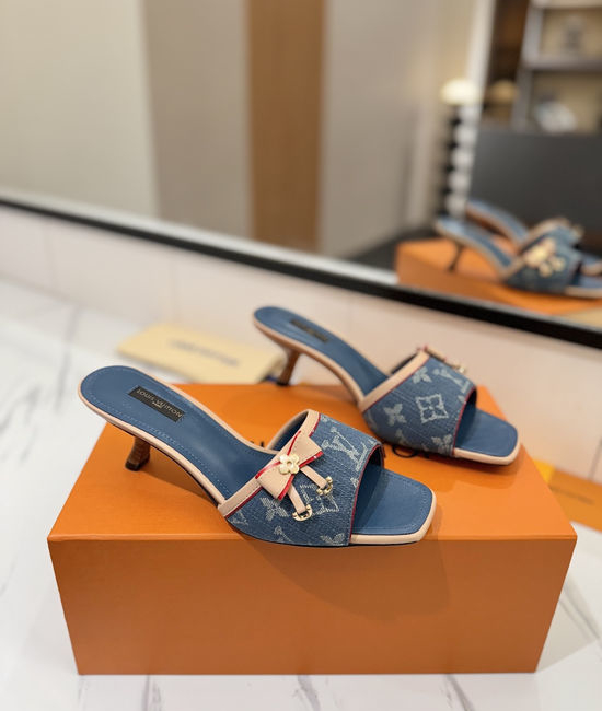 Louis Vuitton LV Elegant Open-Toe Sandals with Premium Materials and Custom Heel