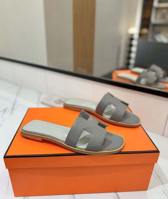 Hermes Smooth Cowhide Leather Welted Sole Comfortable Classic Shoes