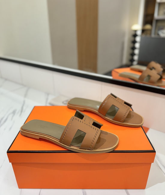 Hermes Printed Smooth Cowhide Leather Welted Sole Classic Shoes