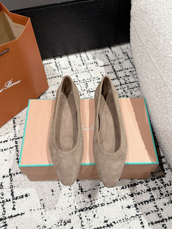 Loro Piana Soft Suede Ballet Flats Comfortable Versatile Daily Shoes