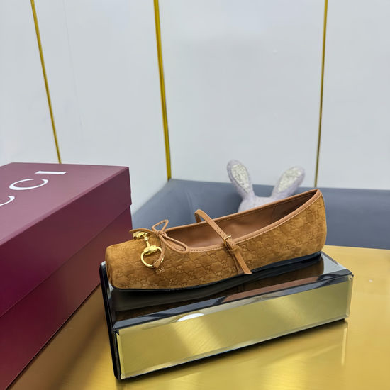 Gucci Classic Retro Buckle Leather Flats Soft Lined Daily Wear Shoes