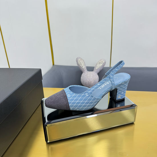 Chanel Classic Two Tone Slingback Flats Premium Sheepskin Lining