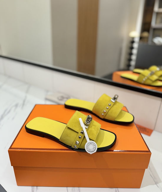 Hermes Suede Upper Welted Leather Sole Comfortable Casual Shoes