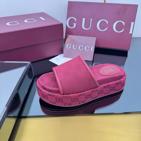 Gucci Embroidered Canvas Platform Slide Sandals for Everyday Wear