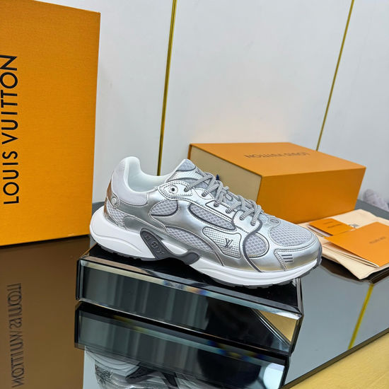 Louis Vuitton Breathable Daily Sneakers with Special Crafted Upper