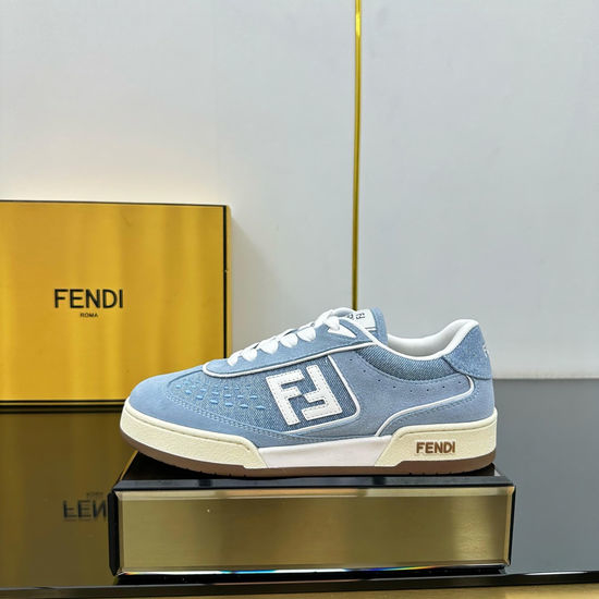 Fendi Leather Stitching Retro Logo Casual Comfortable Skate Shoes