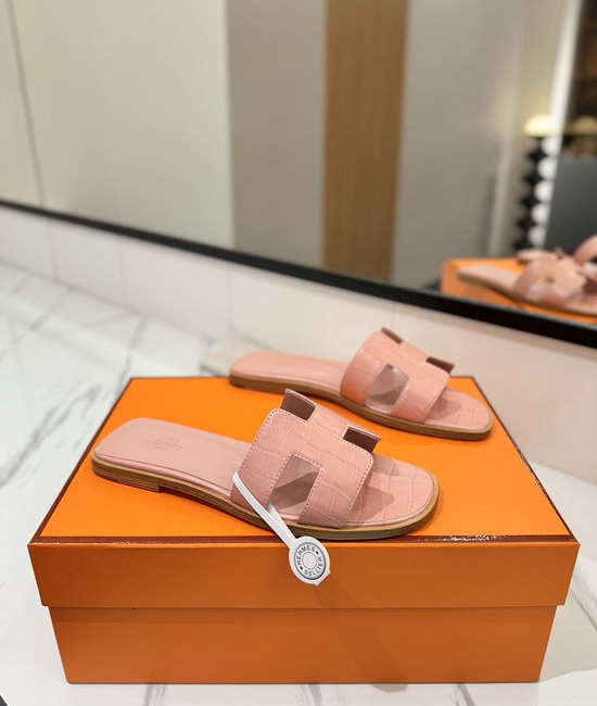 Hermes Pebbled Cowhide Leather Welted Sole Comfortable Classic Shoes