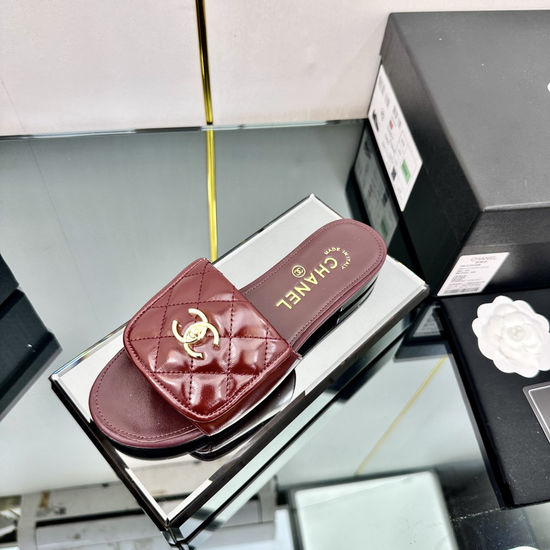Chanel Vintage Style Round Toe Backless Leather Loafers