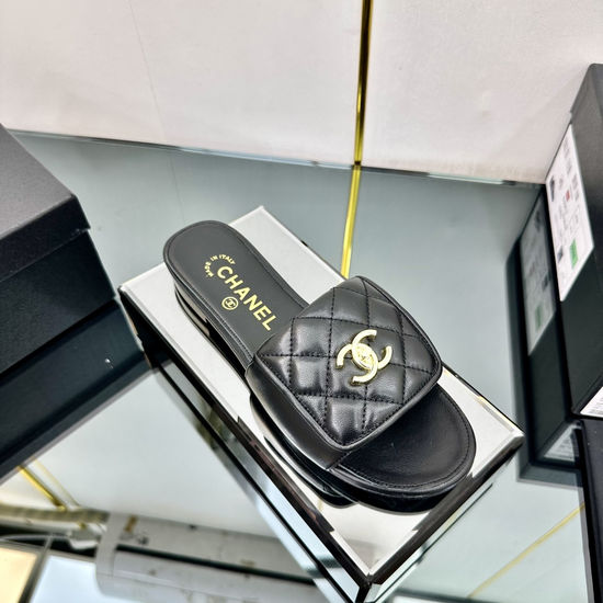 Chanel Vintage Style Round Toe Backless Leather Loafers