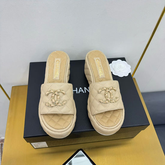 Chanel Woven Flat Slide Sandals with Logo Emblem Classic Style