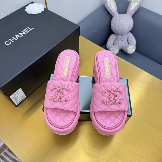 Chanel Woven Flat Slide Sandals with Logo Emblem Classic Style