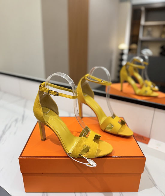 Hermes Elegant Palm Grain Leather High Heel Dress Shoes