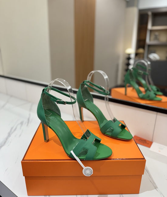 Hermes Elegant Palm Grain Leather High Heel Dress Shoes