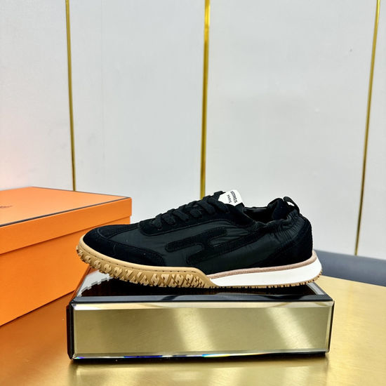 Hermes Retro Style Leather Skate Shoes with Comfortable Lining