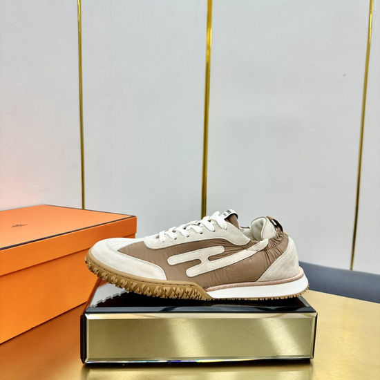 Hermes Retro Style Leather Skate Shoes with Comfortable Lining