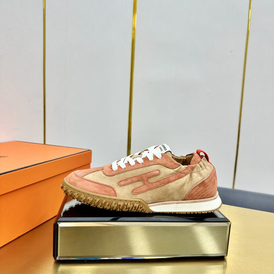Hermes Retro Style Leather Skate Shoes with Comfortable Lining