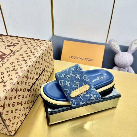 Louis Vuitton LV Premium Down Filled Slippers with Fluffy Comfort Fit
