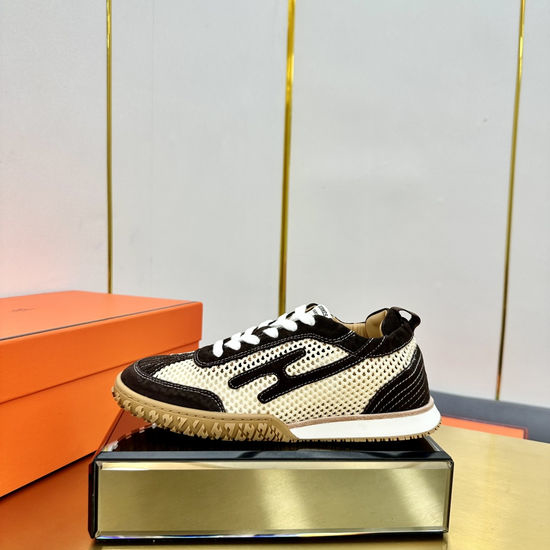 Hermes Retro Style Leather Skate Shoes with Comfortable Lining