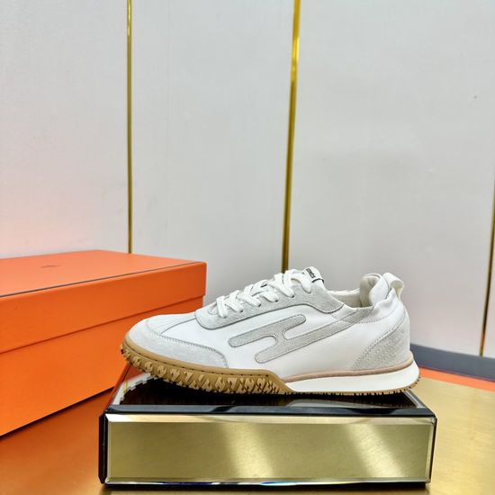 Hermes Retro Style Leather Skate Shoes with Comfortable Lining