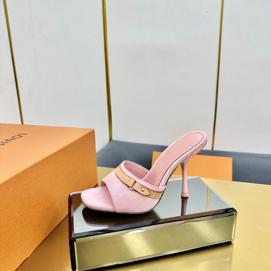 Louis Vuitton Colorful Pattern Low Heel Slippers Bow Decor Leather Sole
