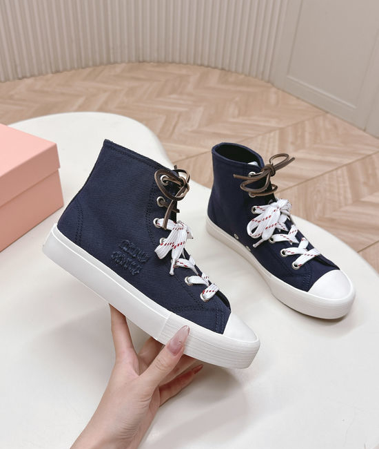 Miu Miu Casual Canvas Sneakers with Double Lace Design