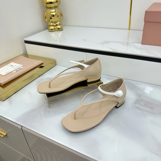 Miu Miu Block Heel Toe Post Sandals Leather Upper Comfortable