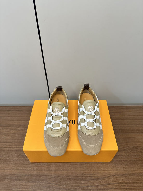 Louis Vuitton Genuine Leather Flat Casual Shoes Soft Breathable Lining Non-slip Sole